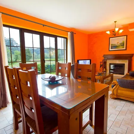 Las Mayuetas بيت للعطل